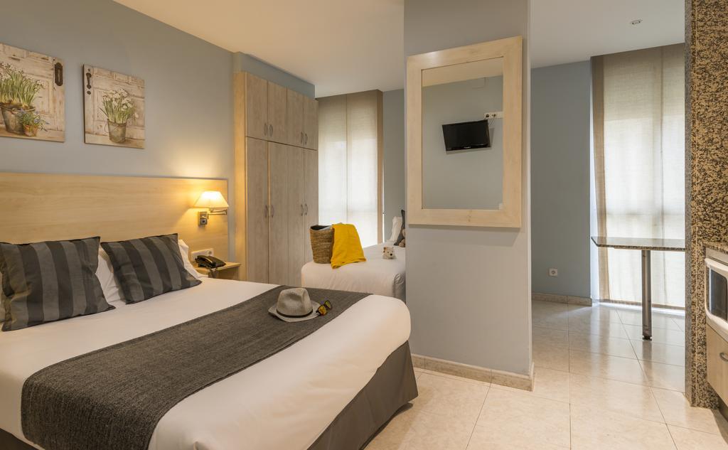 Alexandra Aparthotel Benstarhotelgroup Tarragona Pokoj fotografie